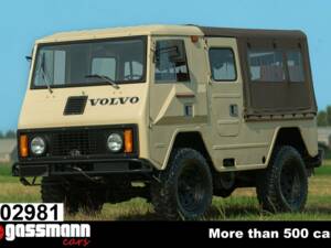 Image 1/15 of Volvo C 202 (1977)