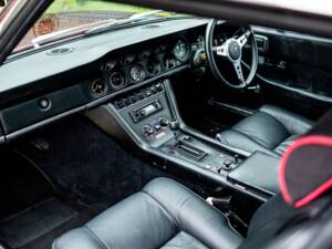 Image 30/50 of Jensen Interceptor MK III (1974)