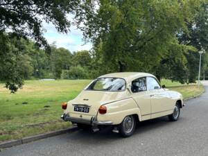 Image 4/15 of Saab 96 V4 (1974)
