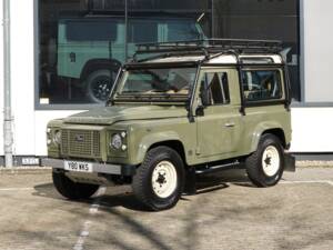 Afbeelding 3/32 van Land Rover Defender 90 Works V8 (2014)