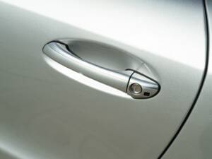 Image 29/50 of Mercedes-Benz SL 350 (2005)