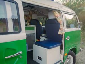 Image 10/49 of Volkswagen T2c Kombi &quot;Last Edition&quot; (2013)