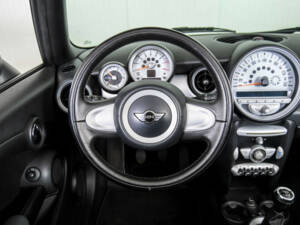 Bild 8/50 von Mini Cooper (2010)