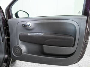 Image 35/49 of FIAT 500 C (2014)