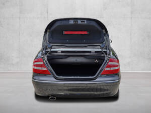 Image 8/19 of Mercedes-Benz CLK 200 K (2007)