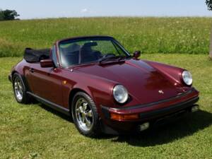 Image 1/31 of Porsche 911 SC 3.0 (1983)