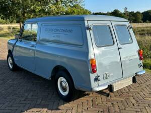 Image 2/5 de Austin Mini Van (1981)