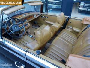 Imagen 12/14 de Mercedes-Benz 280 SE 3,5 (1970)