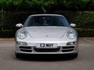 Bild 6/50 von Porsche 911 Carrera (2004)