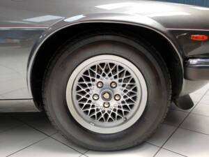 Image 53/70 of Jaguar XJ-S Convertible (1988)