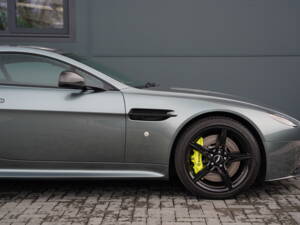 Bild 34/50 von Aston Martin V8 Vantage AMR (2018)