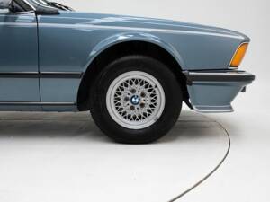 Image 10/15 of BMW 635 CSi (1984)