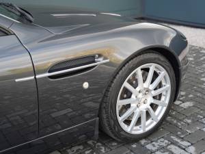 Bild 25/50 von Aston Martin V12 Vanquish S (2007)