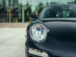 Image 24/50 of Porsche 911 Carrera GTS (2011)