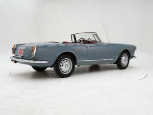 Bild 2/15 von Alfa Romeo 2600 Spider (1965)