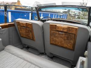 Image 25/26 of Rolls-Royce Silver Cloud III (1964)