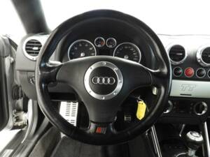 Imagen 6/14 de Audi TT 1.8 T (1999)