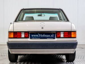 Image 4/50 of Mercedes-Benz 190 D 2.5 Turbo (1989)