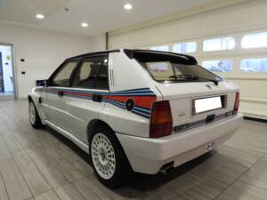 Immagine 4/8 di Lancia Delta HF Integrale Evoluzione I &quot;Martini 5&quot; (1992)