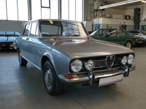 Immagine 24/40 di Alfa Romeo 1750 Berlina (1968)