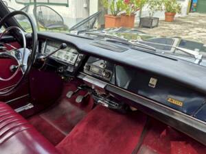 Bild 30/47 von FIAT 2300 (1961)