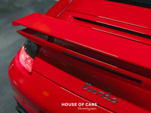 Imagen 21/47 de Porsche 911 Turbo (2006)