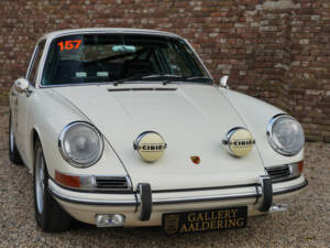 Bild 30/50 von Porsche 911 2.0 (1965)