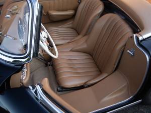 Image 25/31 of Mercedes-Benz 300 SL Roadster (1957)