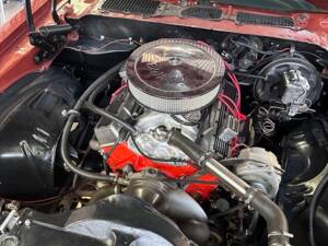Image 4/8 of Chevrolet Camaro (1974)