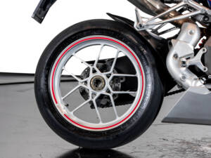 Imagen 15/34 de MV Agusta DUMMY (2011)