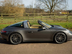 Image 12/20 of Porsche 911 Targa 4 (2017)