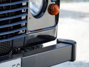 Bild 29/97 von Land Rover Defender 90 Td5 (2000)