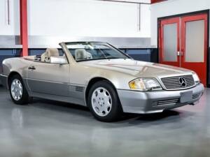 Imagen 1/7 de Mercedes-Benz SL 500 (1995)