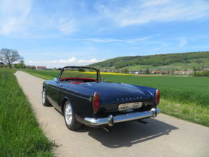 Image 2/23 de Sunbeam Tiger Mk I (1966)