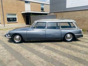 Bild 19/50 von Citroën DS 21 Familiale (1967)