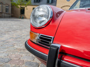 Image 8/26 of Porsche 911 2.2 E (1969)