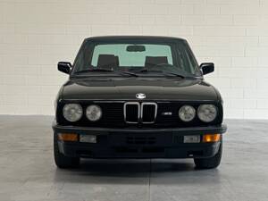 Image 6/21 de BMW M5 (1987)