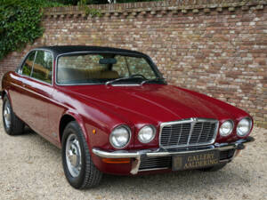 Imagen 42/50 de Jaguar XJ 6 L 4.2 (1977)