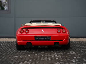 Image 8/50 of Ferrari F 355 Spider (1999)