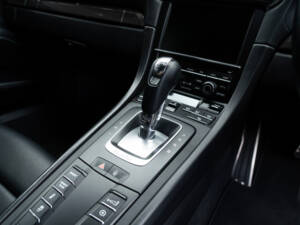 Imagen 27/51 de Porsche 911 Turbo (2014)