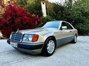 Bild 1/7 von Mercedes-Benz 300 CE-24 (1991)