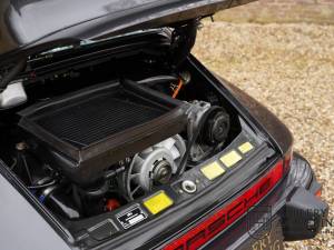 Image 9/50 of Porsche 911 Turbo 3.3 (1983)