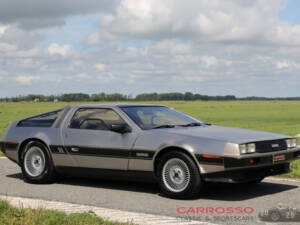 Immagine 30/32 di DeLorean DMC-12 (1981)