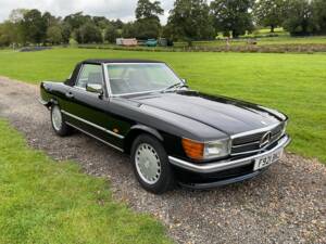 Imagen 13/45 de Mercedes-Benz 300 SL (1988)