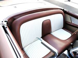 Immagine 40/64 di Ford Thunderbird (1956)
