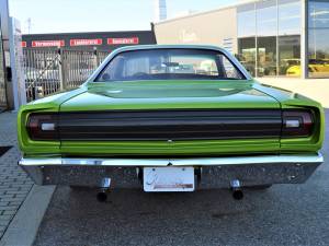 Image 5/43 of Plymouth Road Runner Hardtop Coupe (1968)
