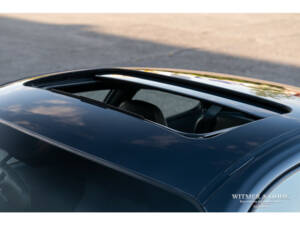 Image 29/34 of Porsche 911 Carrera S (2005)