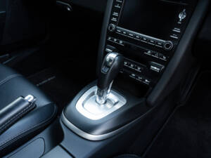 Imagen 27/51 de Porsche 911 Carrera 4 GTS (2012)