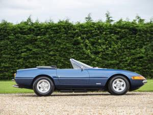 Immagine 9/50 di Ferrari 365 GTS&#x2F;4 Daytona (1971)