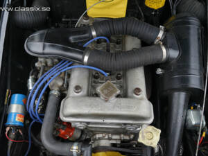 Image 3/20 of Alfa Romeo Giulia 1600 Spider (1964)